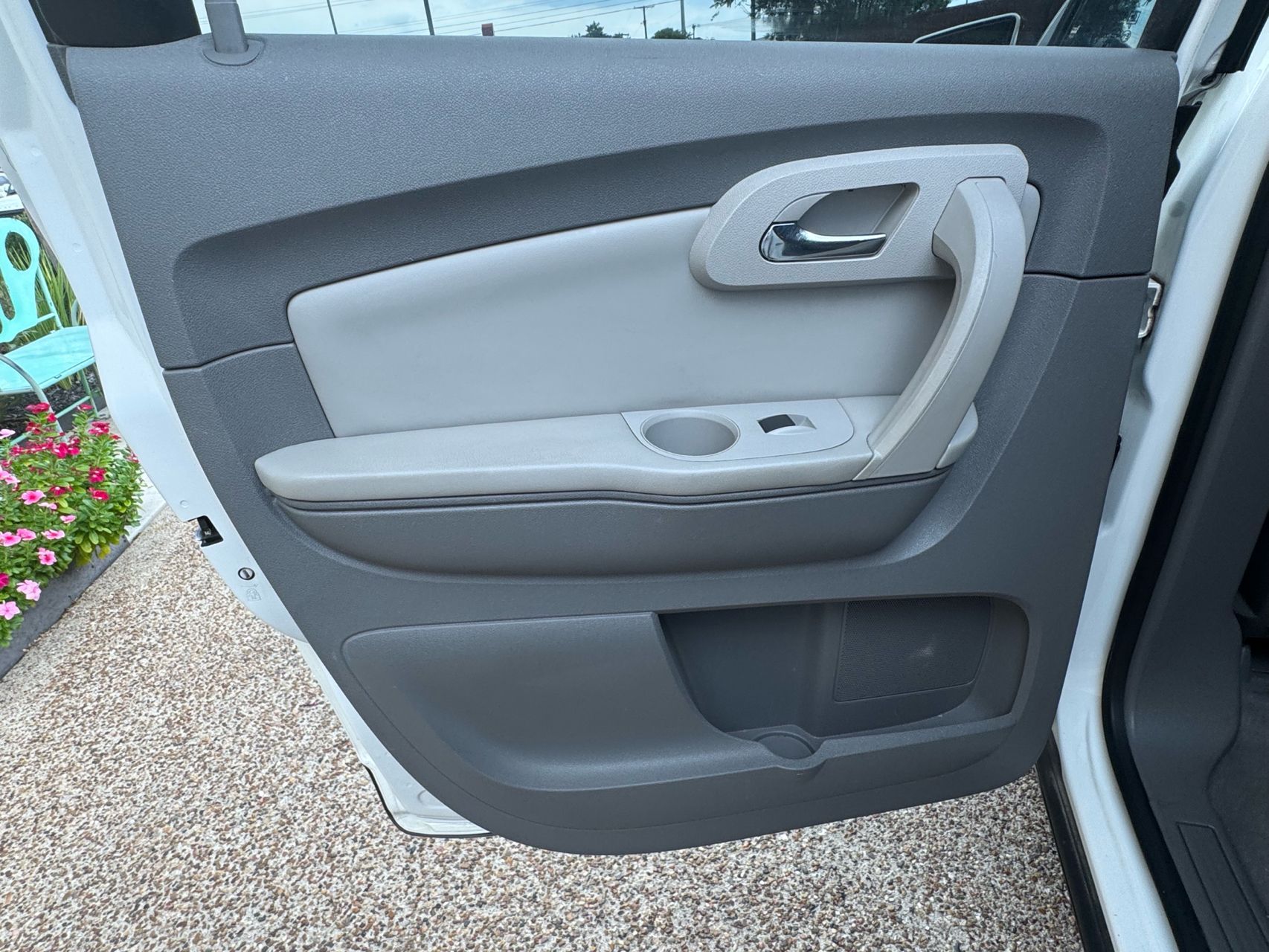 2012 Chevrolet Traverse 1LT photo 32