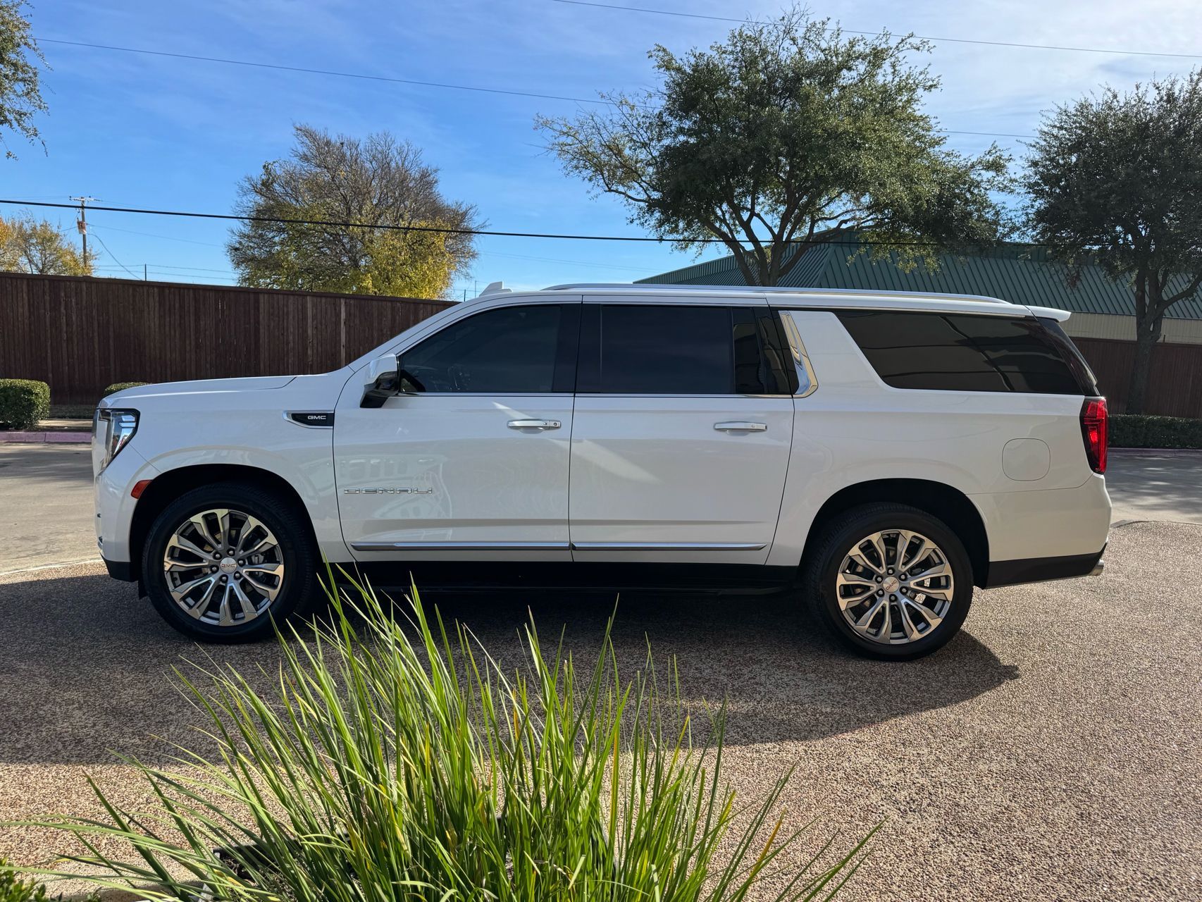 2022 GMC Yukon XL Denali - Photo 10