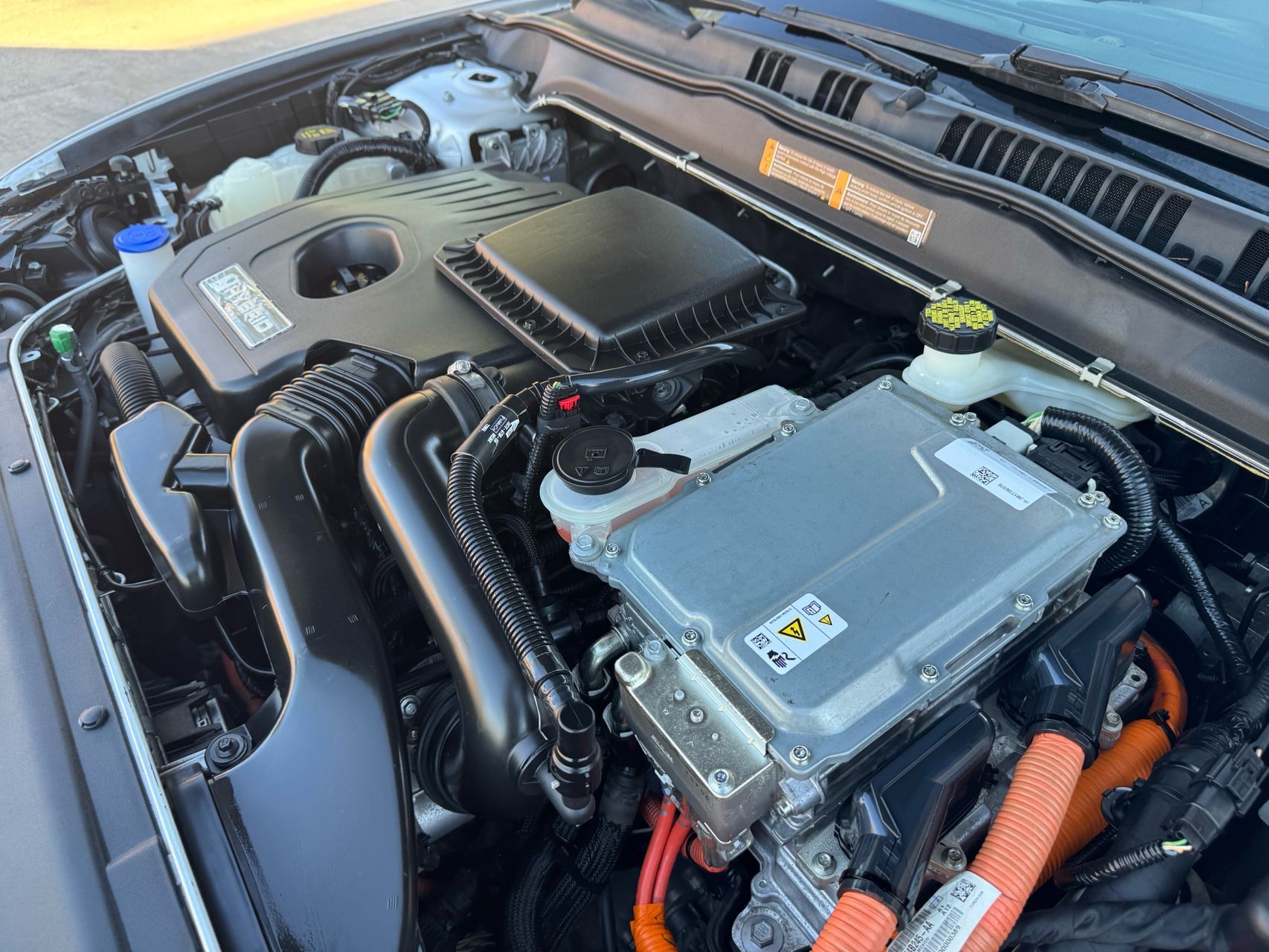 2018 Ford Fusion Hybrid S - Photo 25