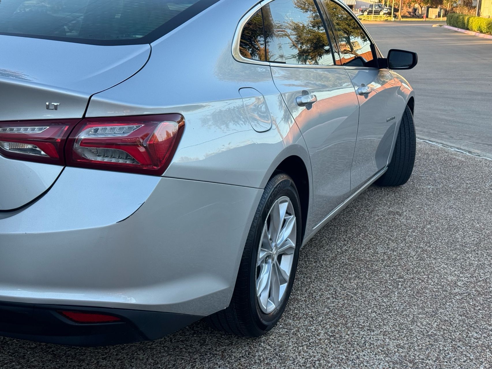 2020 Chevrolet Malibu 1LT photo 4
