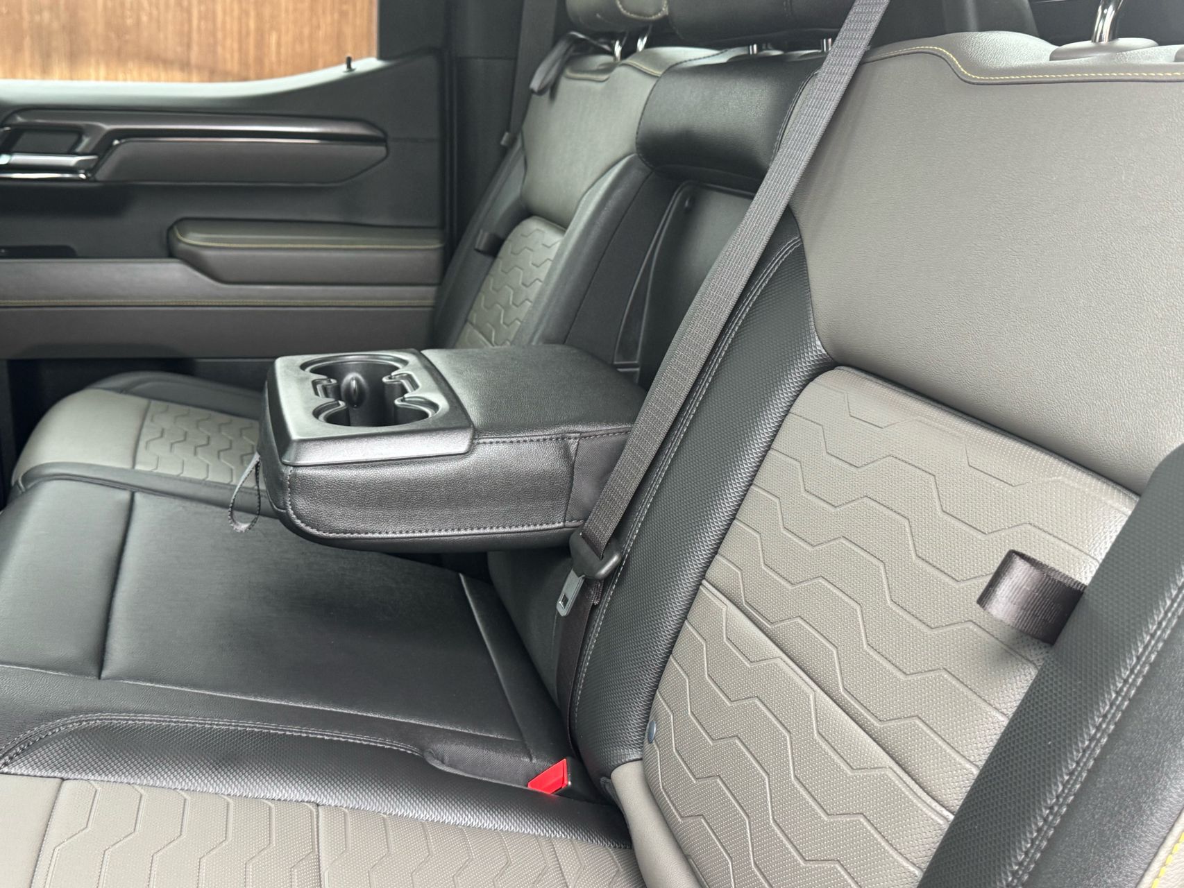 2023 Chevrolet Silverado 1500 ZR2 photo 32