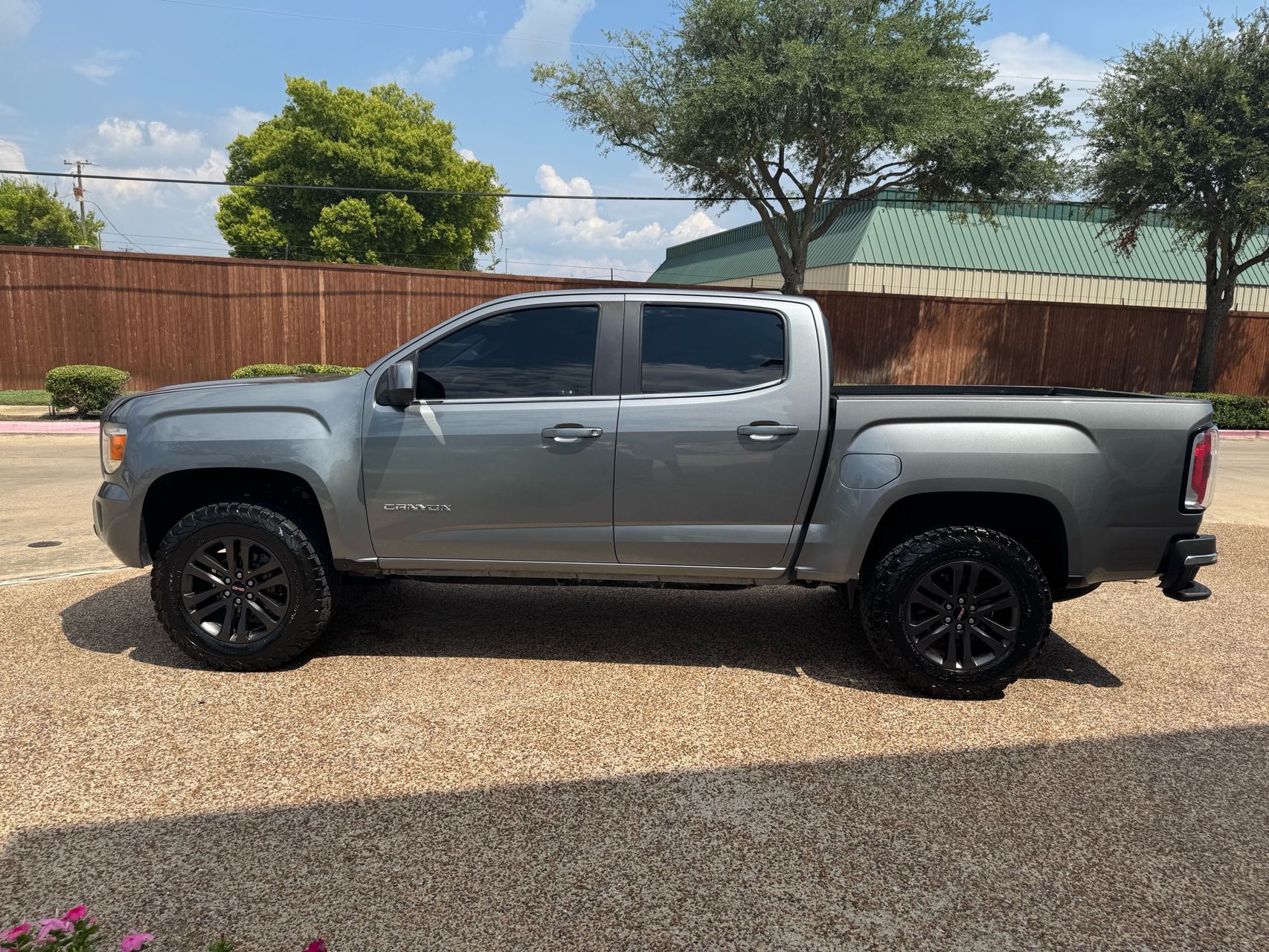 2020 Gmc Canyon SLE photo 11