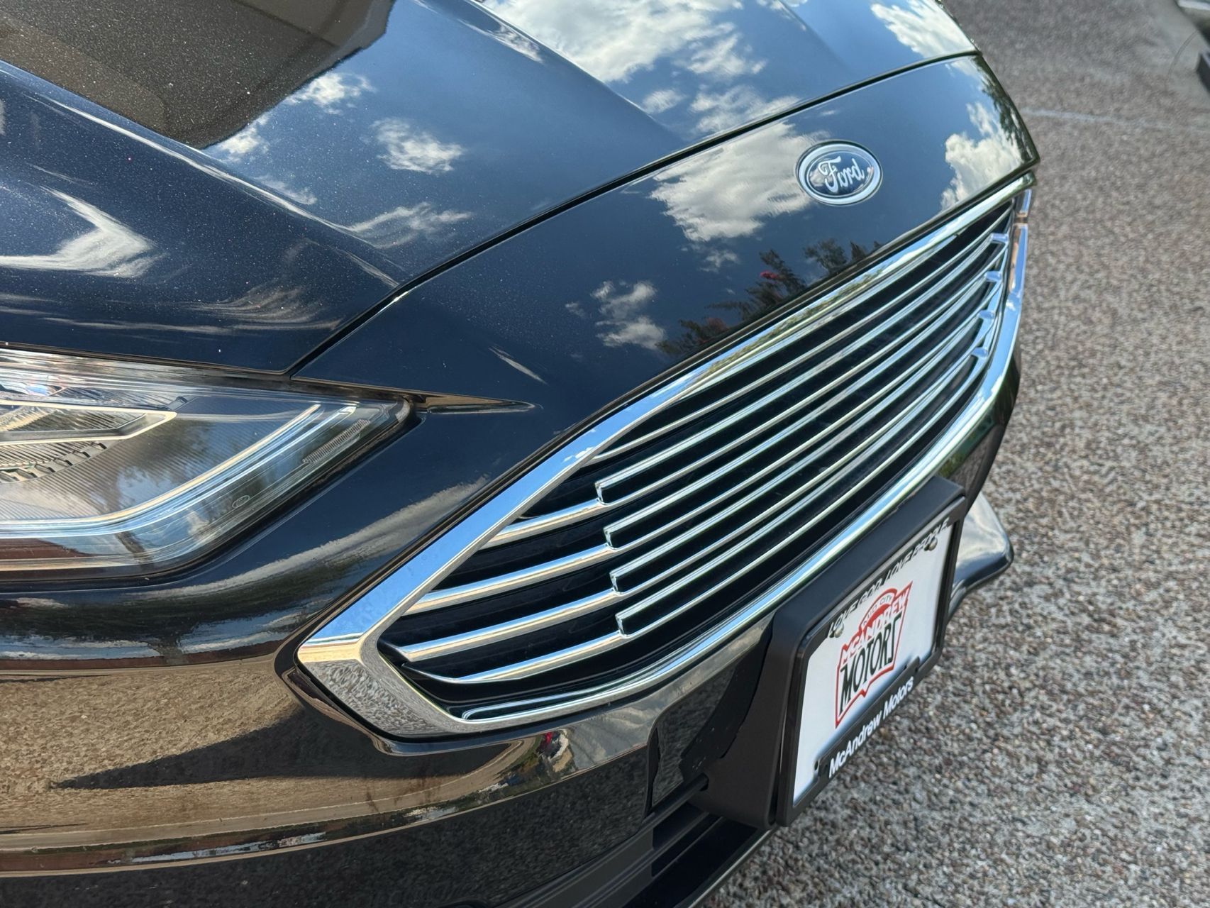 2017 Ford Fusion Hybrid S photo 2