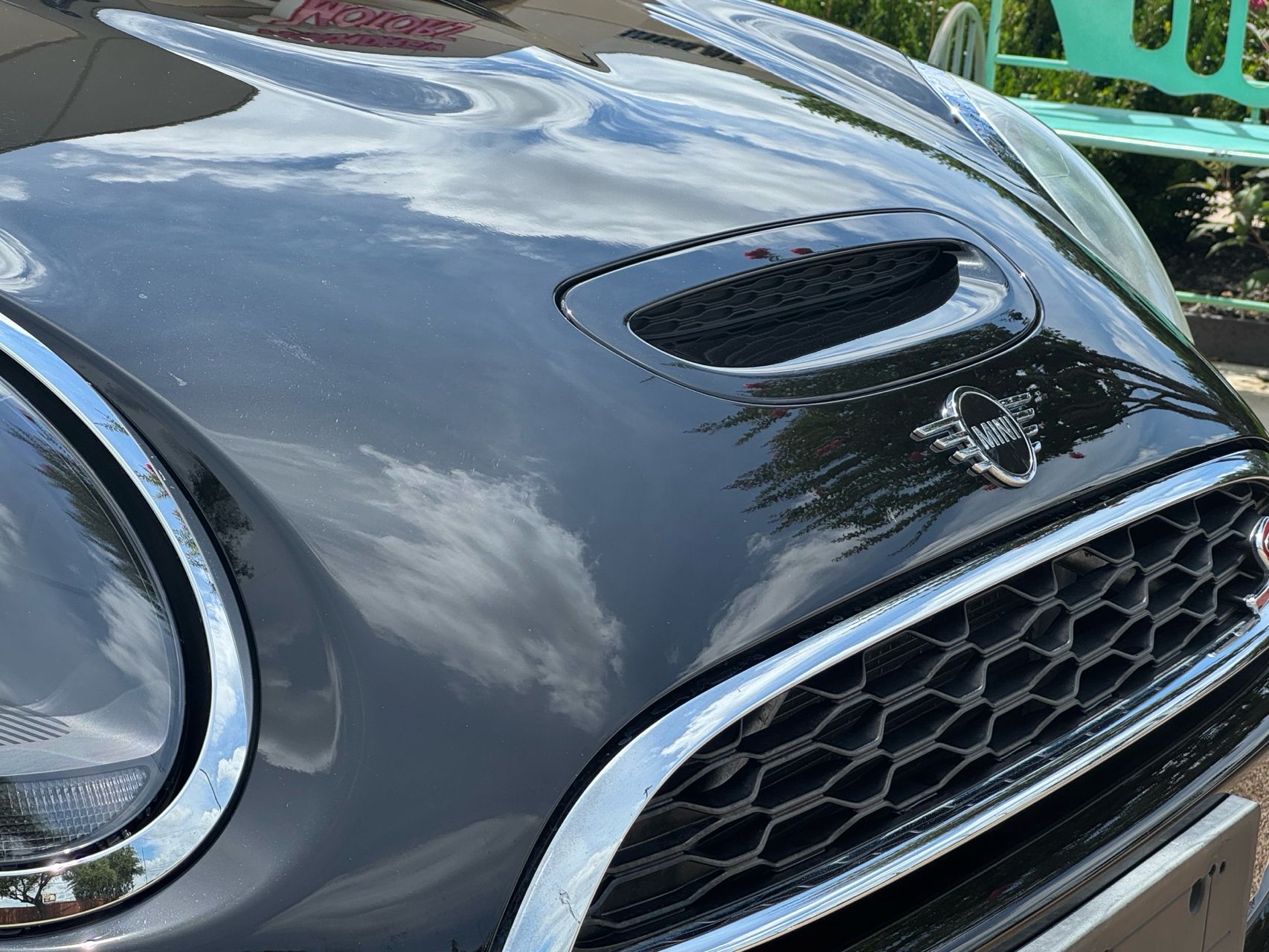 2020 Mini Cooper Hardtop S photo 2