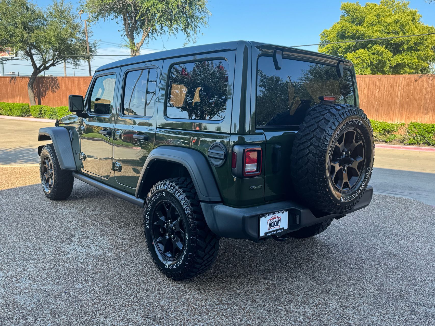 2021 Jeep Wrangler Unlimited Willys photo 7