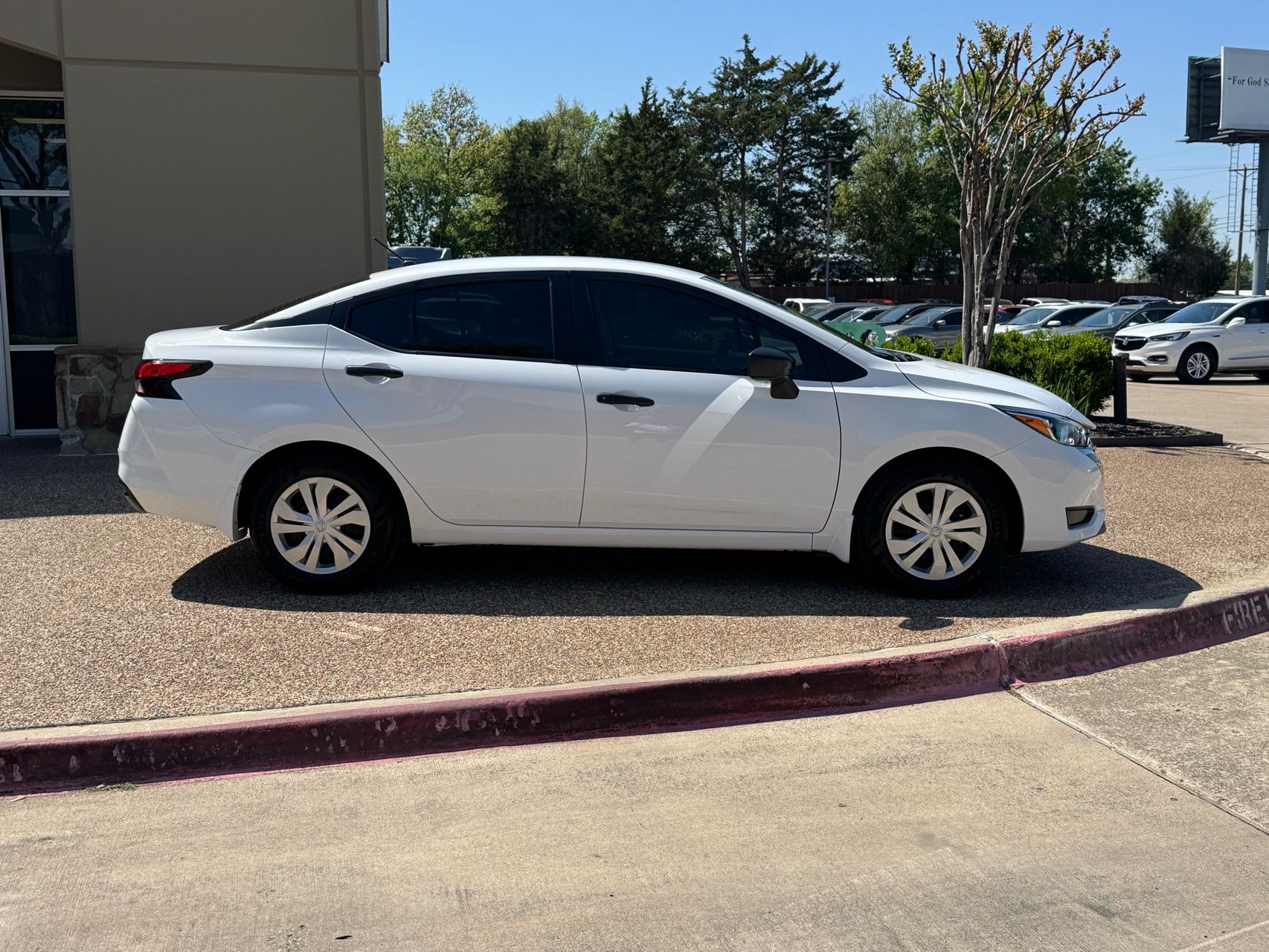 2024 Nissan Versa Sedan S - Photo 7