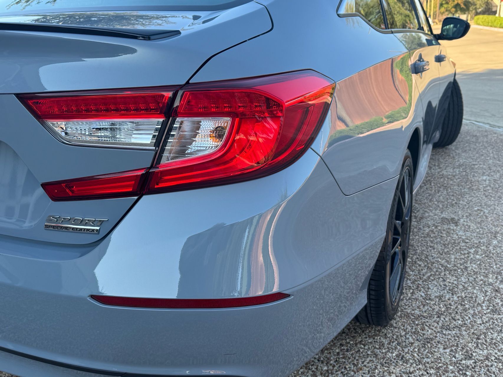 2022 Honda Accord Sport SE photo 2