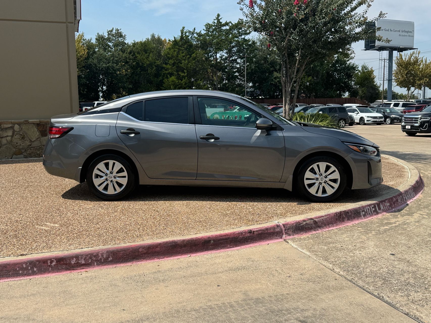 2024 Nissan Sentra S photo 5