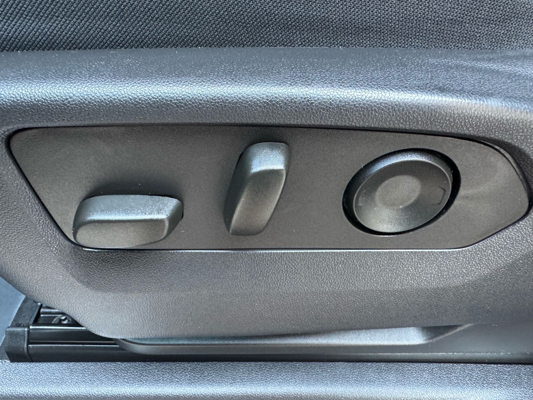 2023 Chevrolet Silverado 1500 photo 25