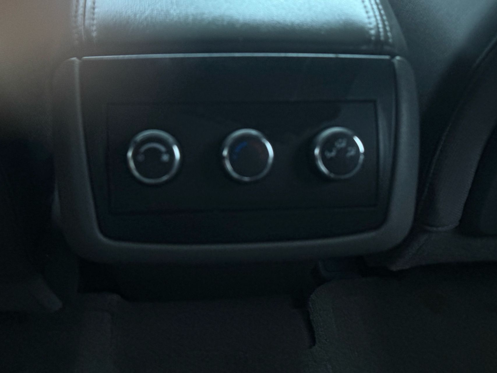 2012 Chevrolet Traverse 1LT photo 28