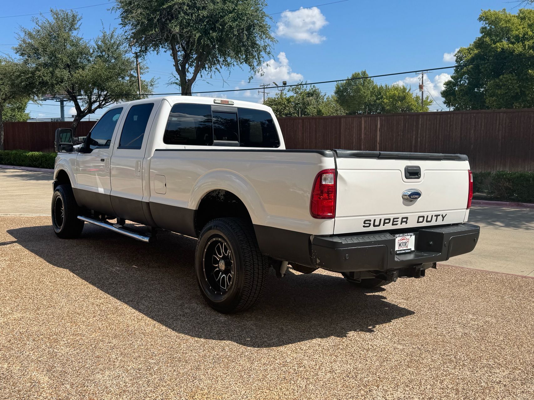 2013 Ford F-350 Lariat photo 11