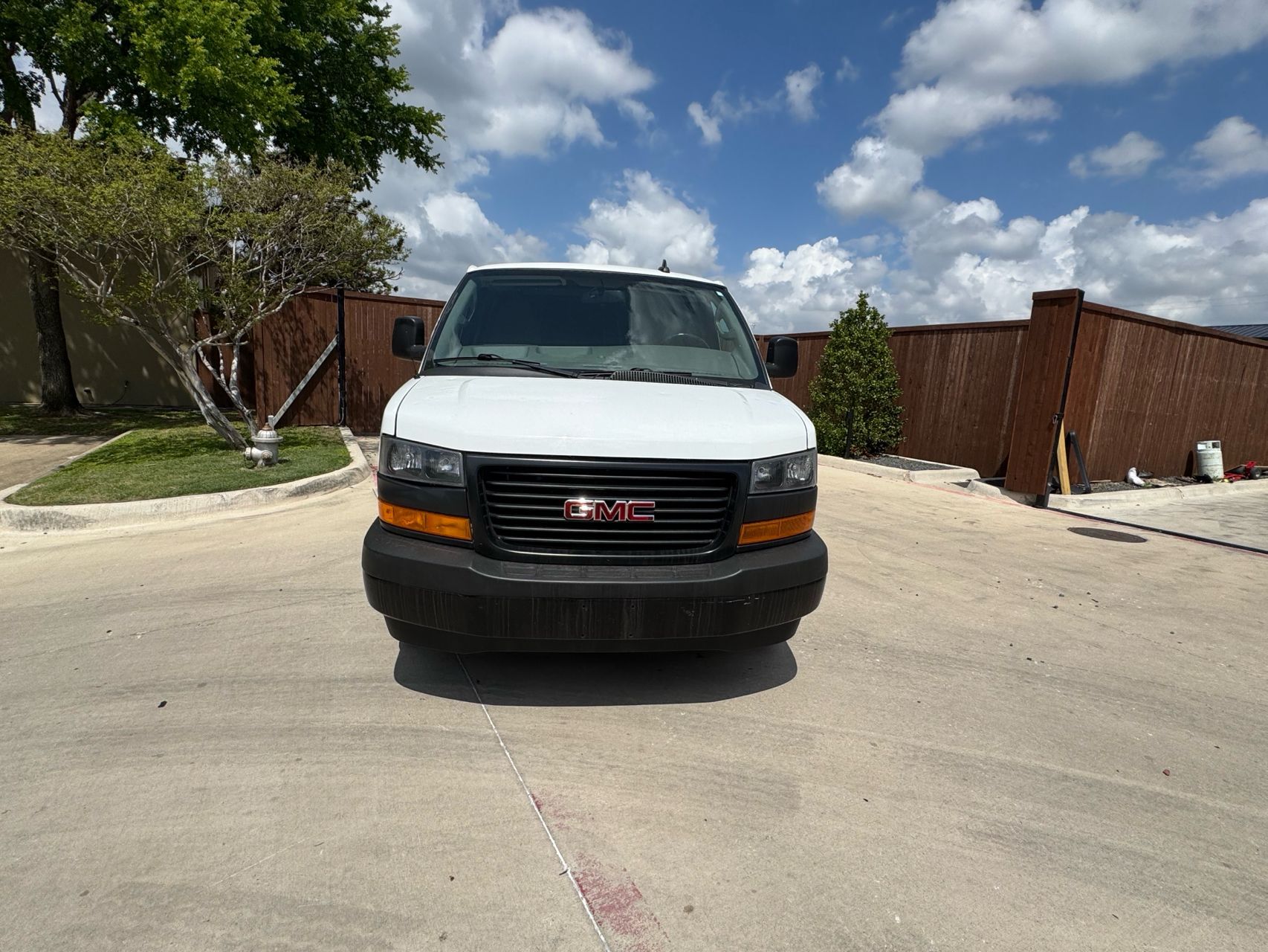 White 2022 GMC Savana Cargo 2500 RWD Van Rear-Wheel Drive 6-Speed Automatic
