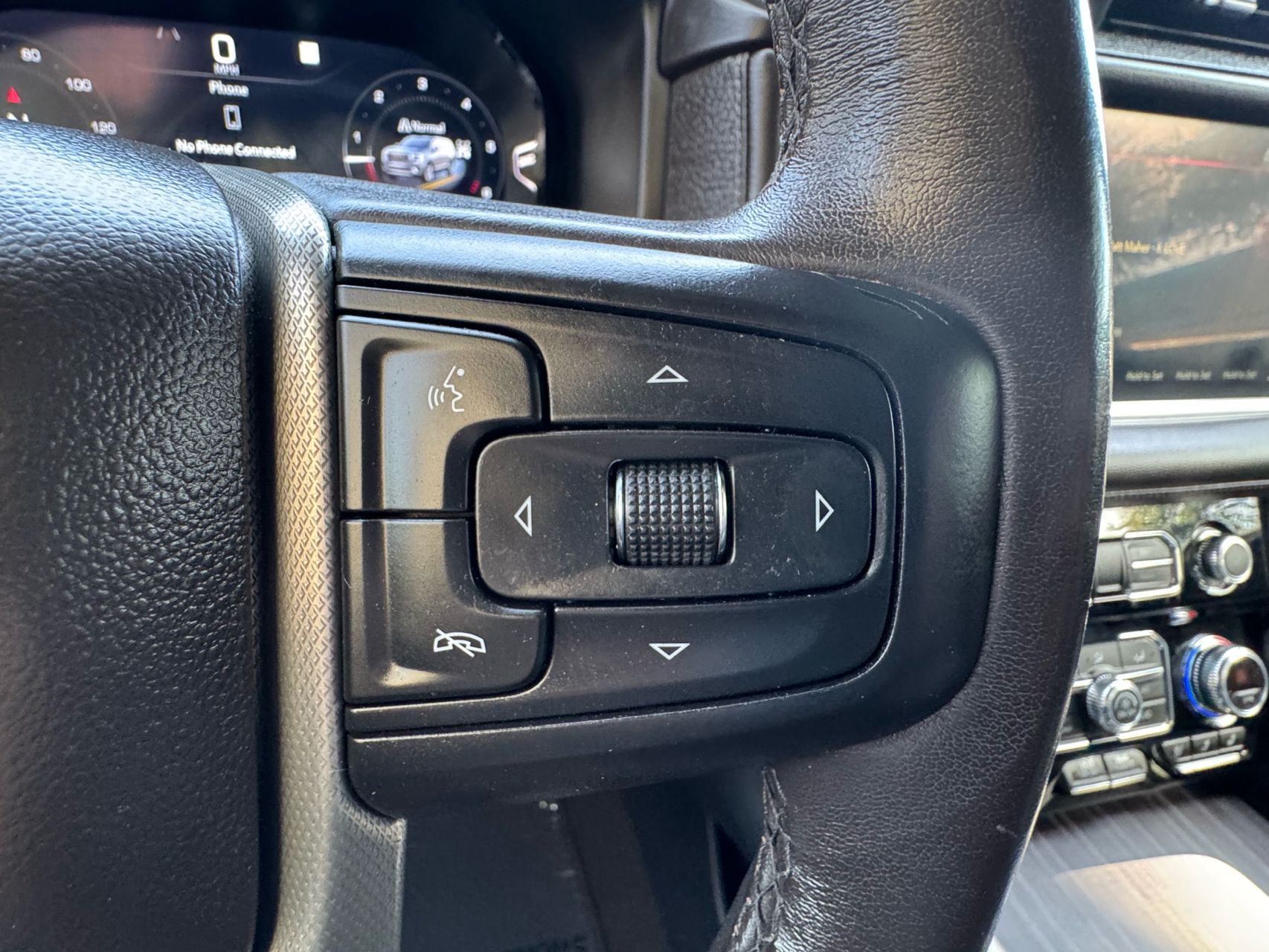 2022 GMC Yukon XL Denali - Photo 19