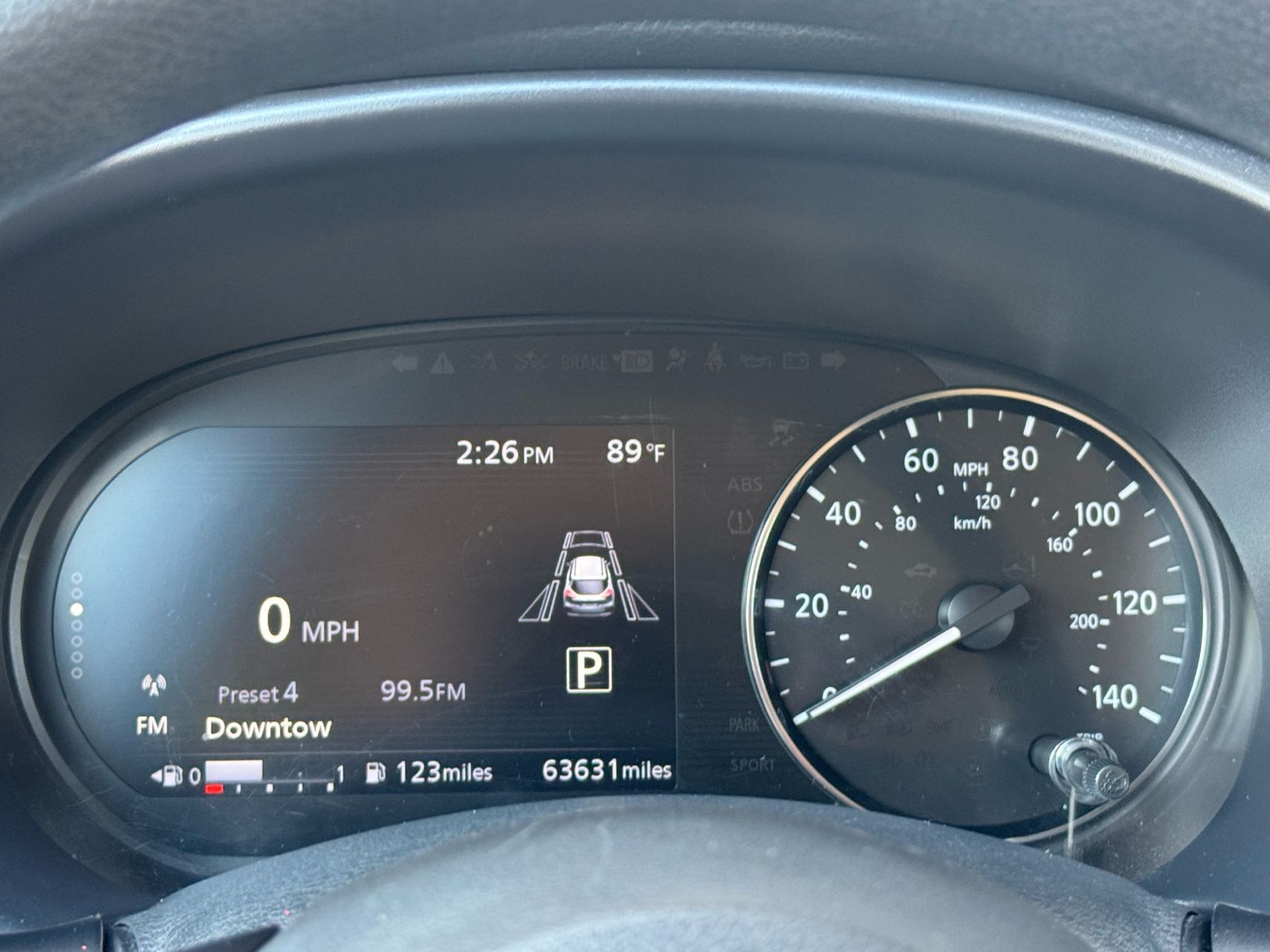 2021 Nissan Kicks SV photo 17