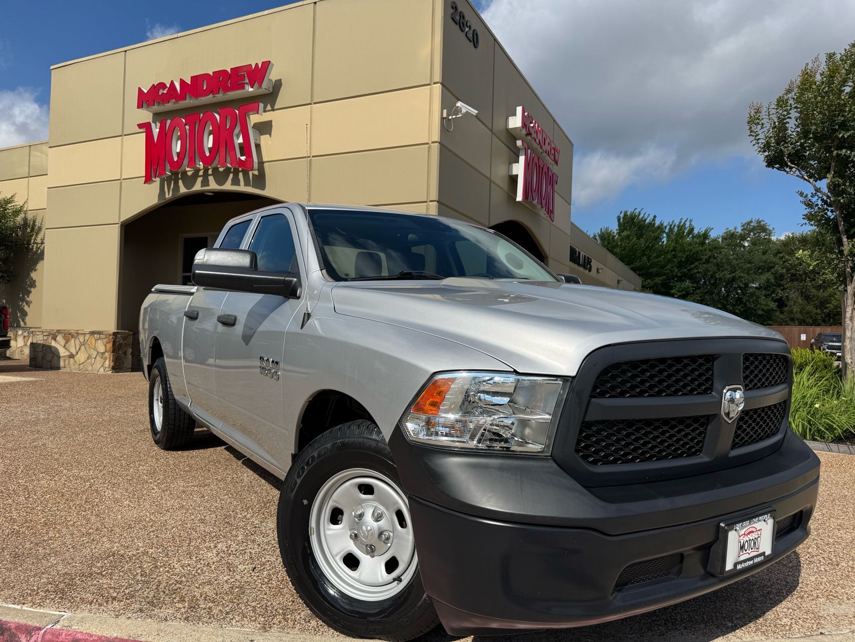 2017 RAM 1500's photo