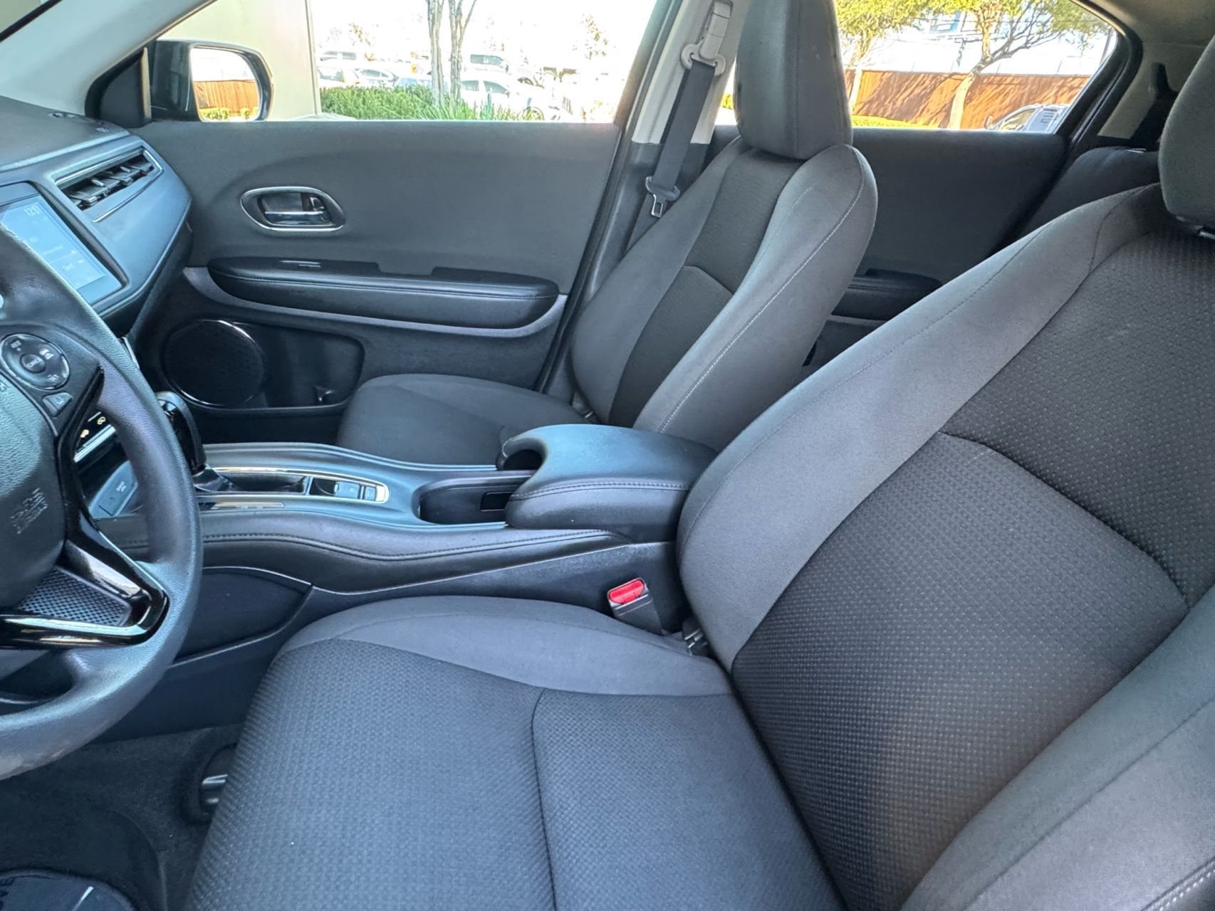 2022 Honda HR-V EX - Photo 24