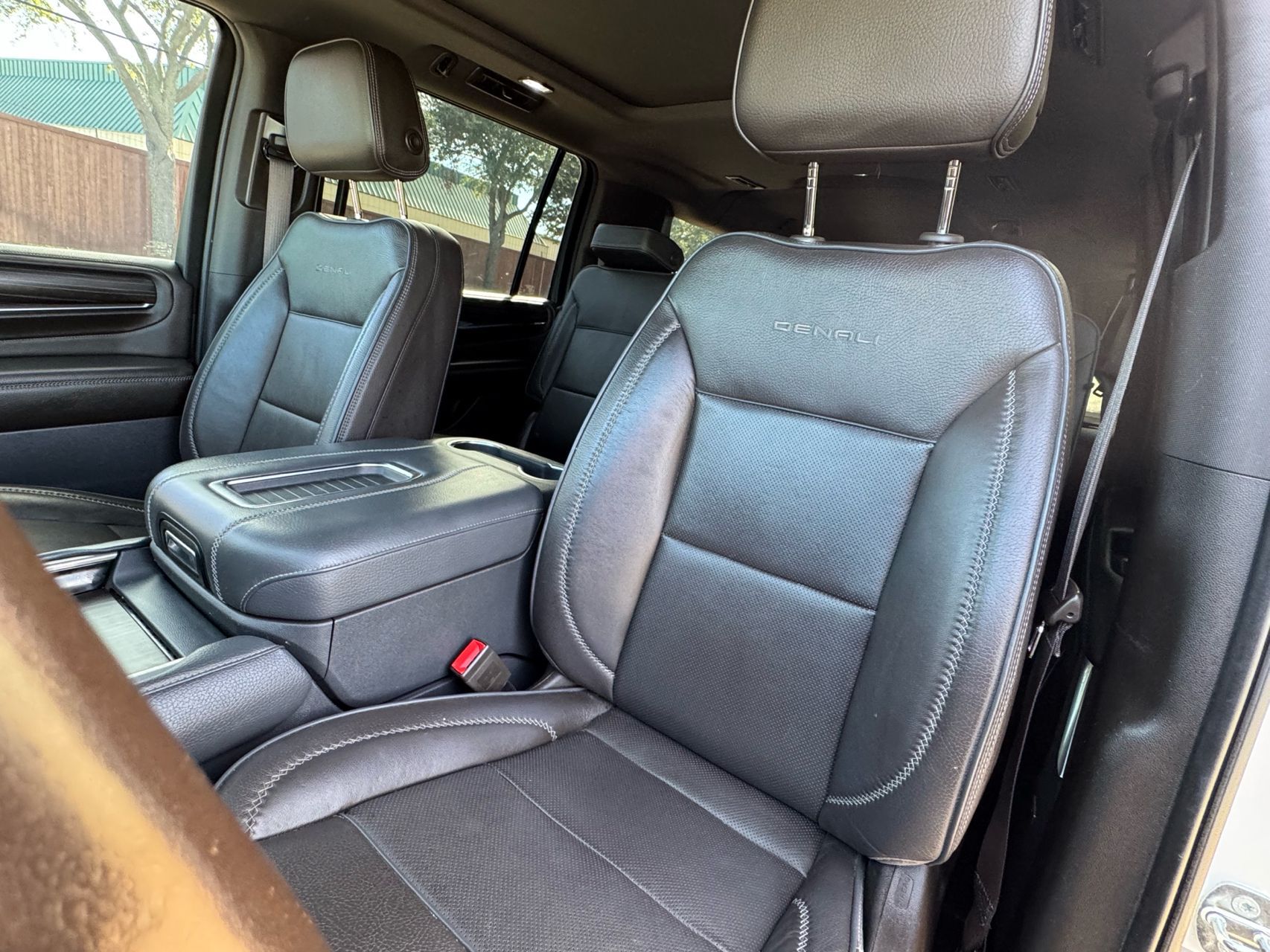 2022 GMC Yukon XL Denali - Photo 26