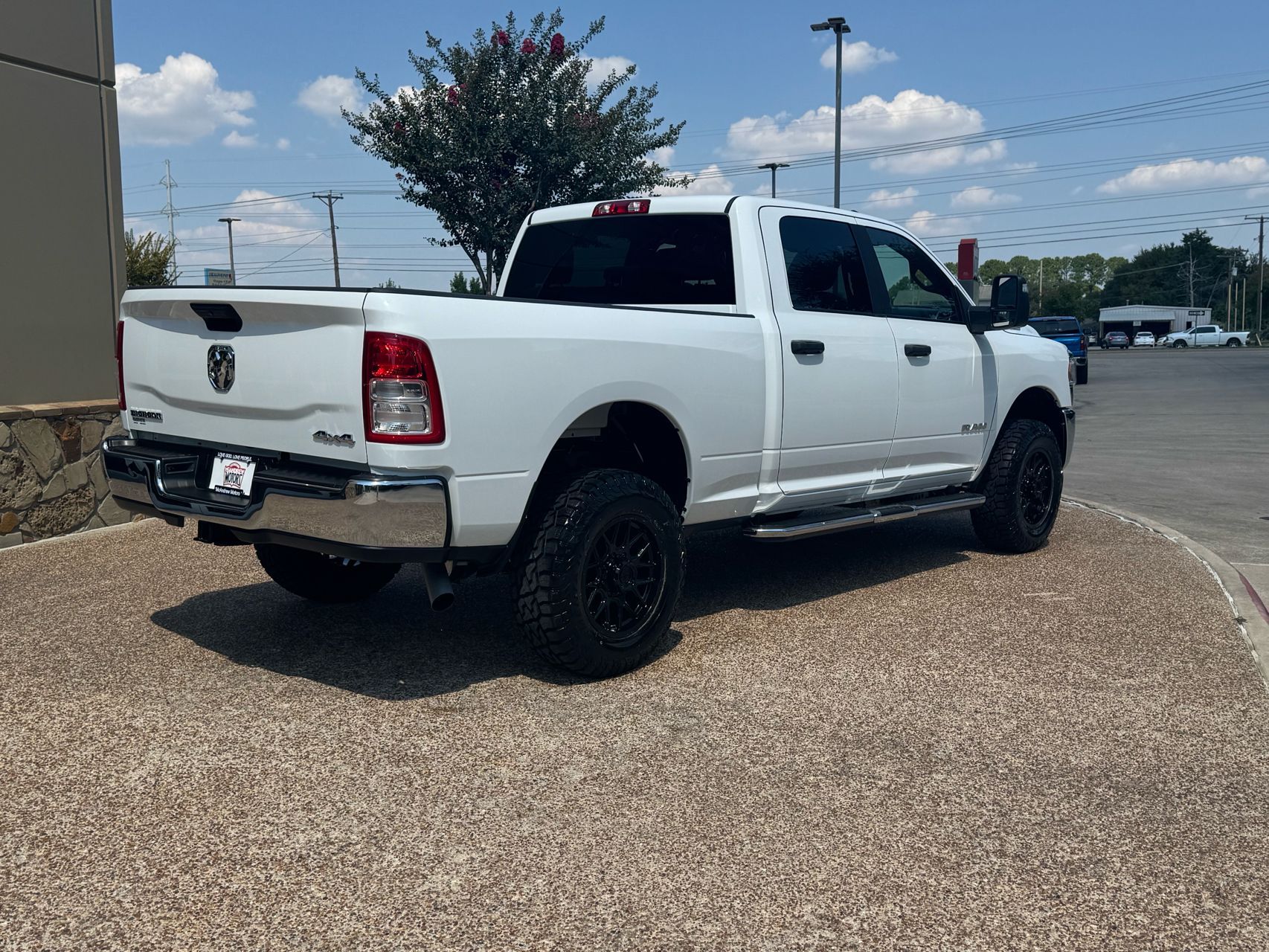 2024 Ram 2500 Big Horn photo 8