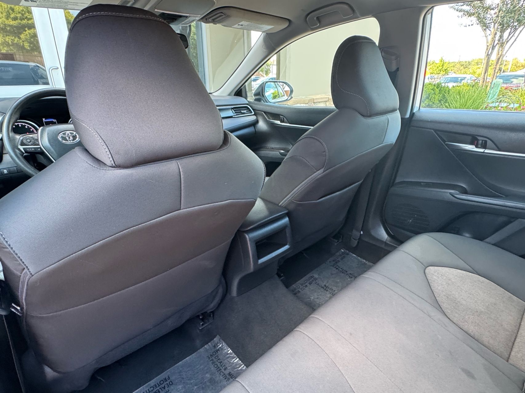2022 Toyota Camry LE photo 26