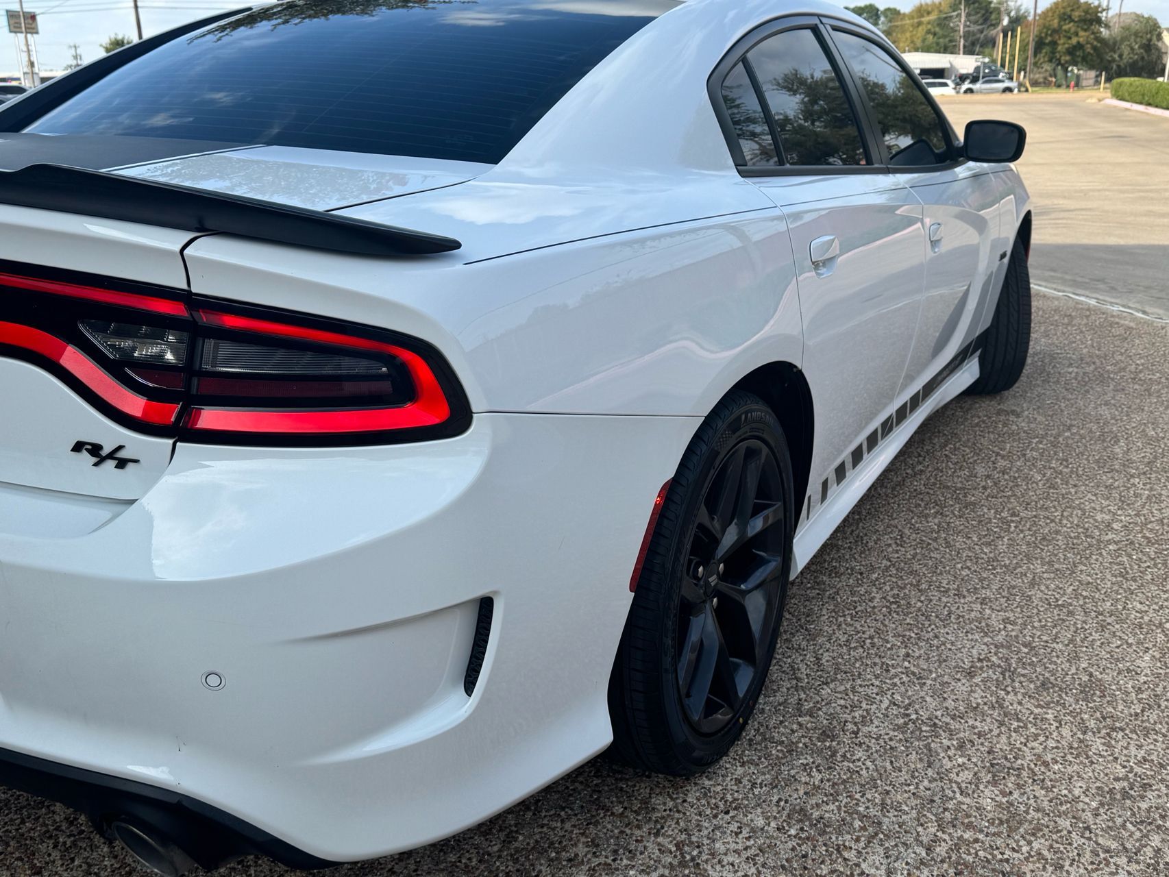 2023 Dodge Charger R/T photo 4