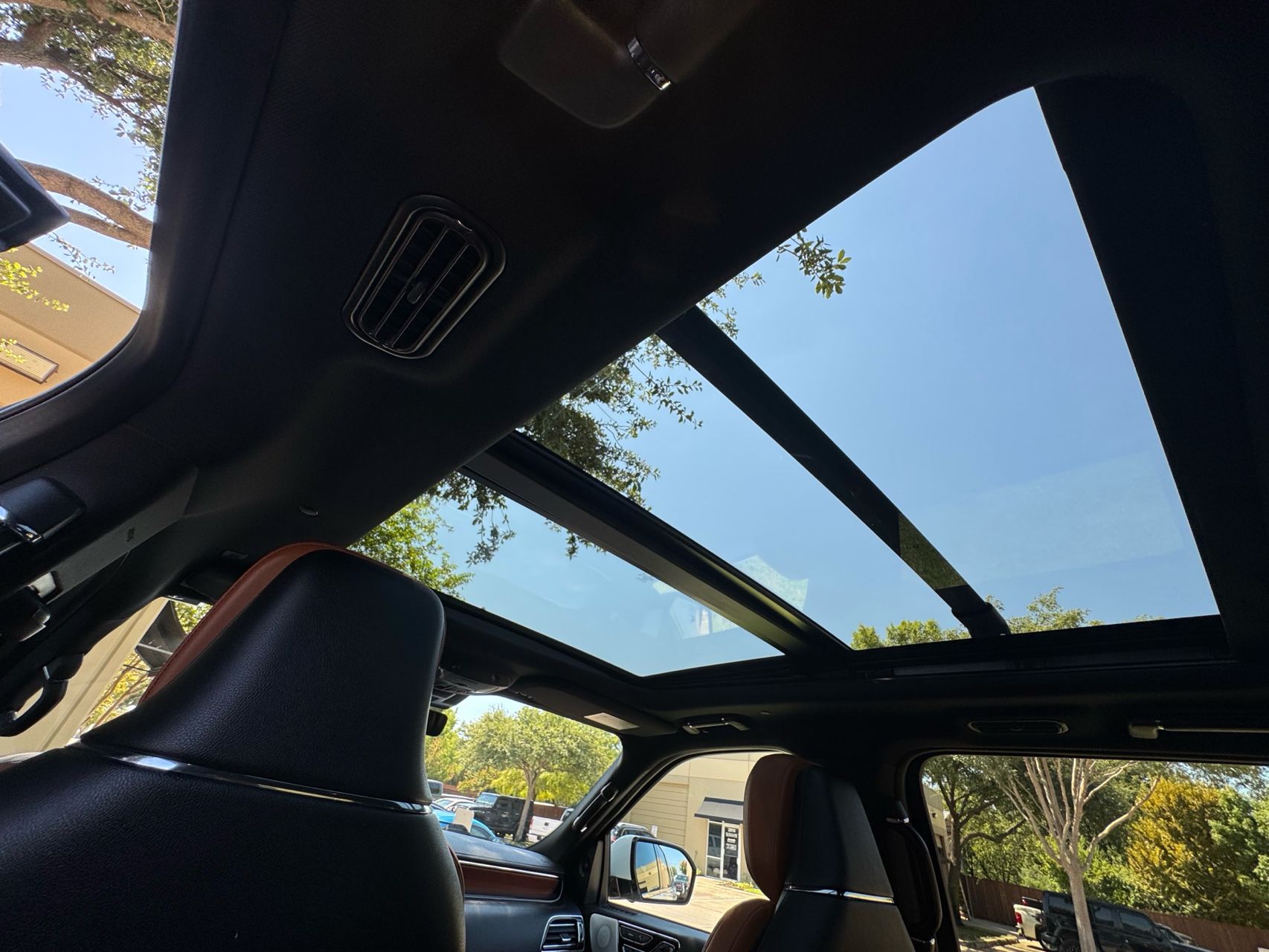 2021 Lincoln Navigator Reserve L photo 26