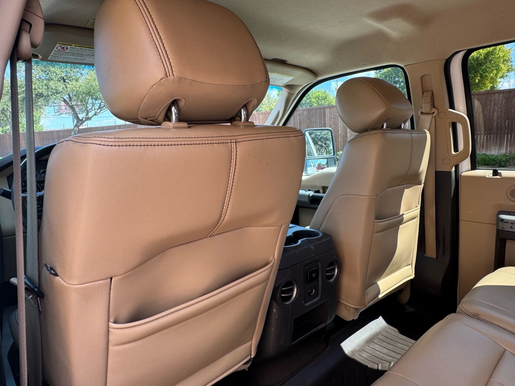 2013 Ford F-350 Lariat photo 27