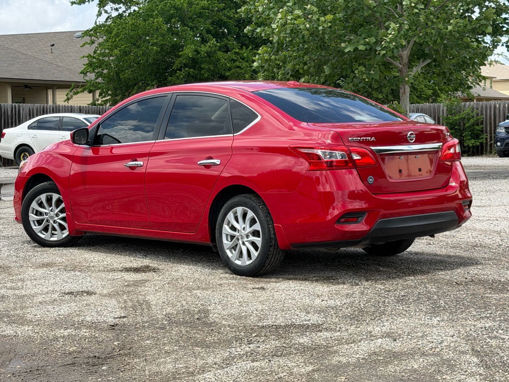 2018 Nissan Sentra SV - Photo 6
