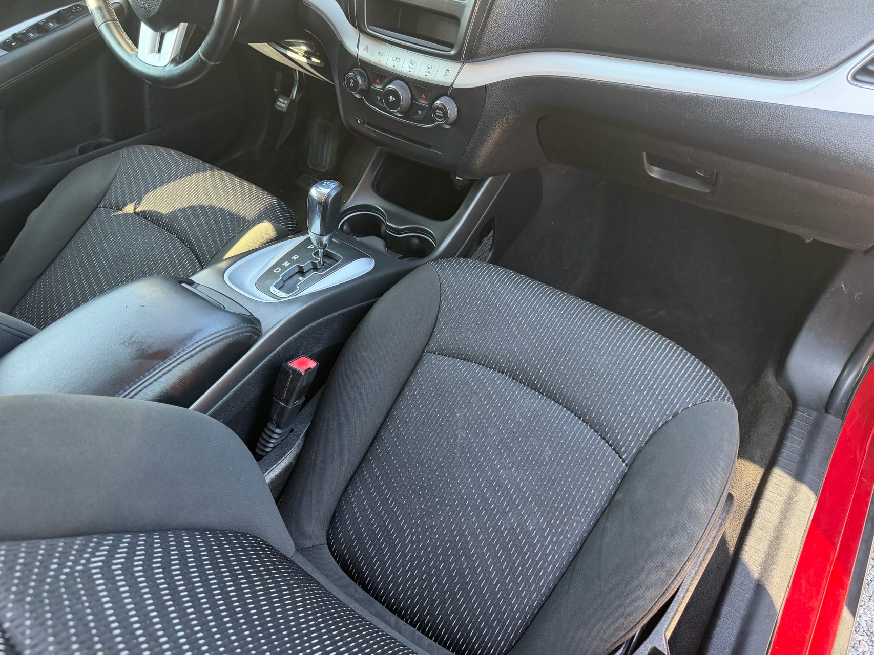 2019 Dodge Journey SE - Photo 16