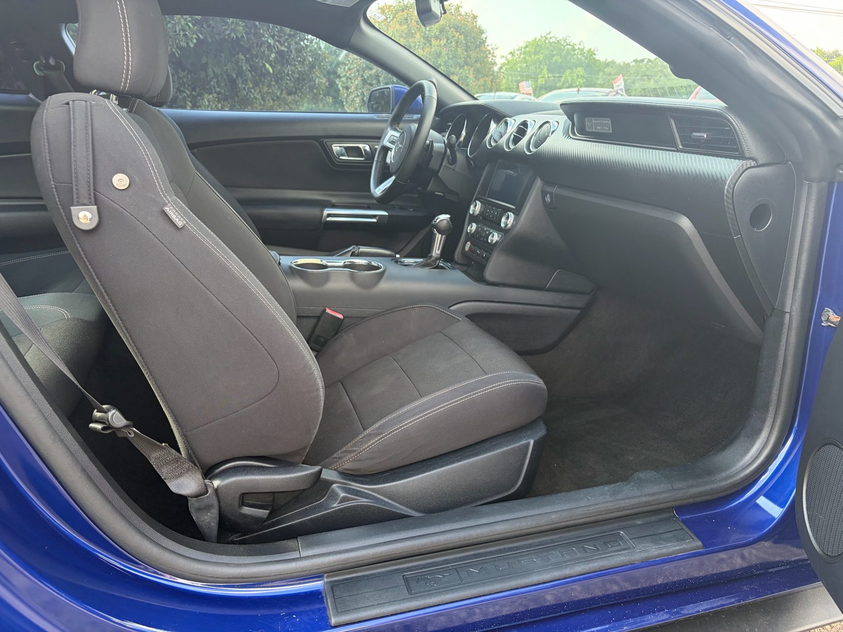 2016 Ford Mustang V6 - Photo 16