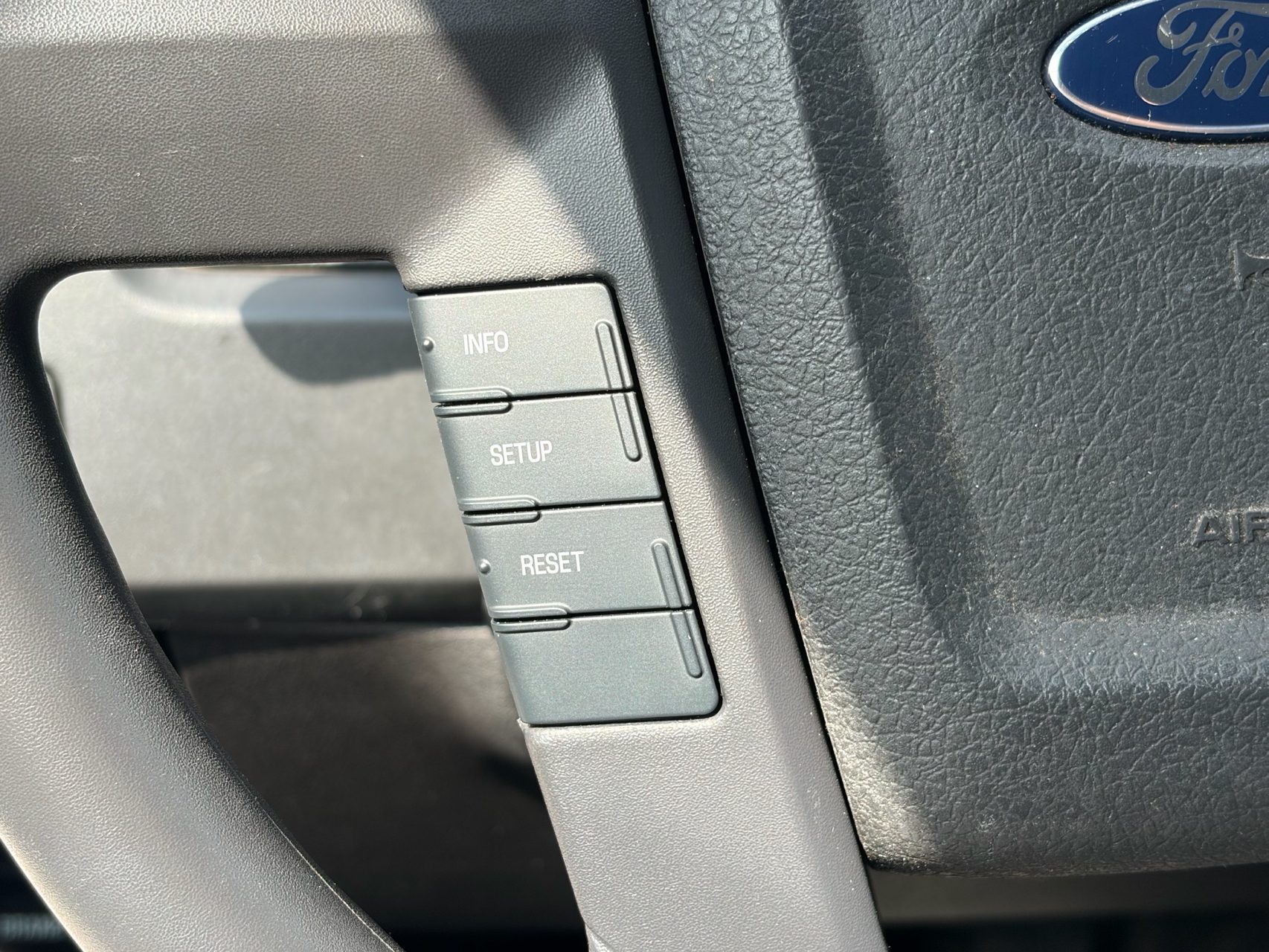 2011 Ford F-150 XL - Photo 19