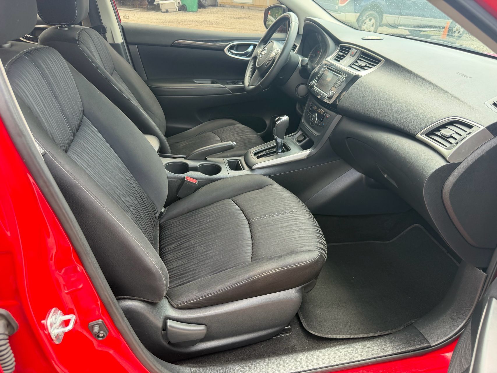 2018 Nissan Sentra SV - Photo 15