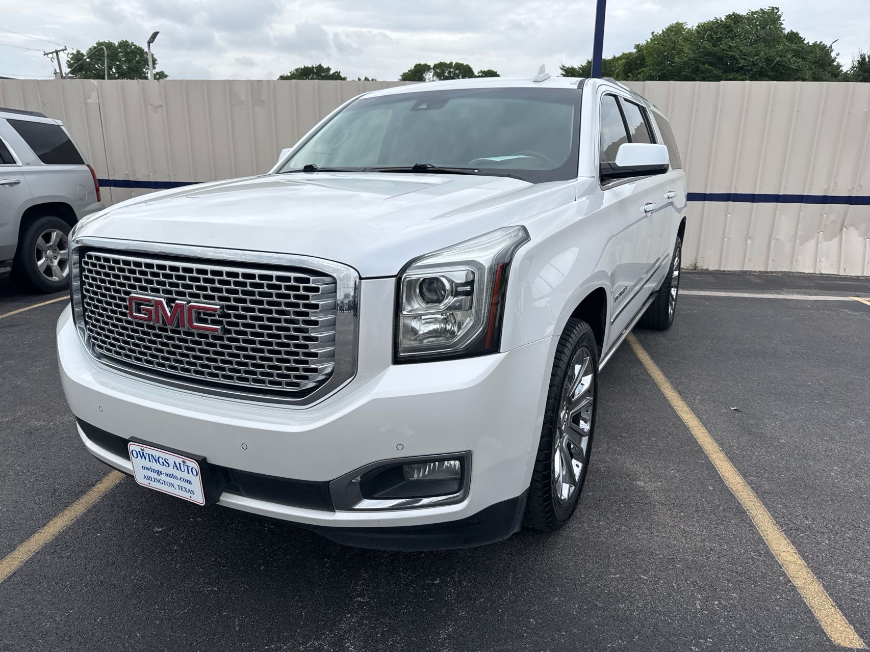 2016 GMC Yukon Denali AWD's photo