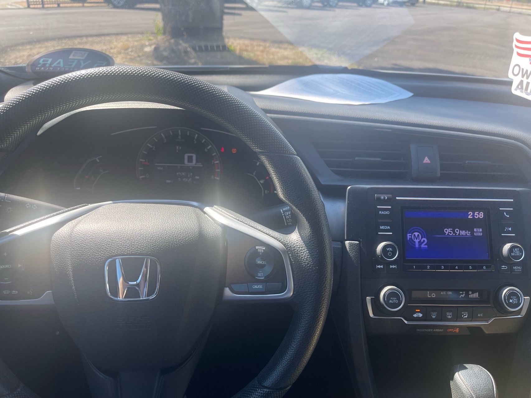 2018 Honda Civic LX-P - Photo 6