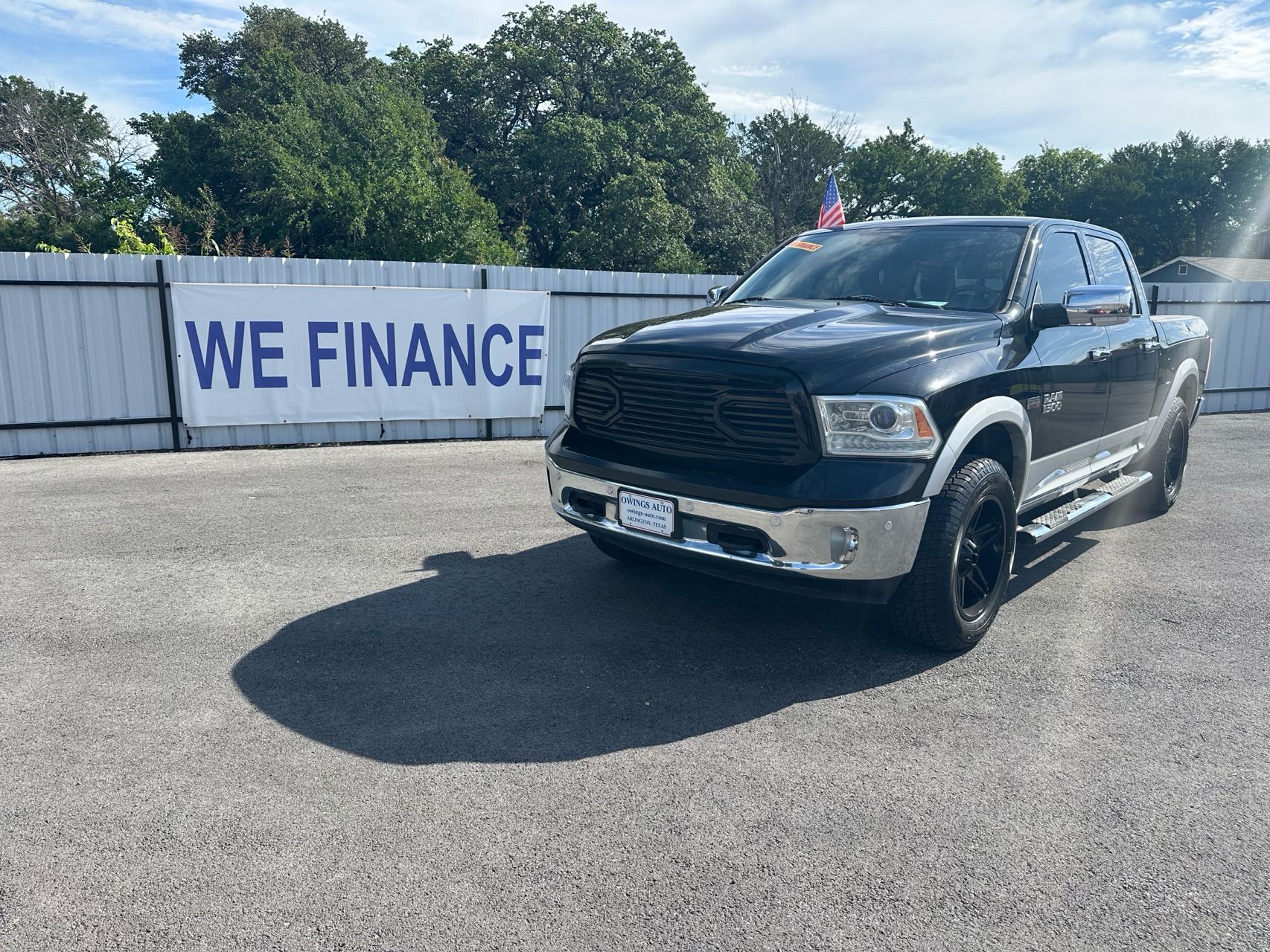 2014 RAM 1500 Laramie 4x4 Crew Cab's photo