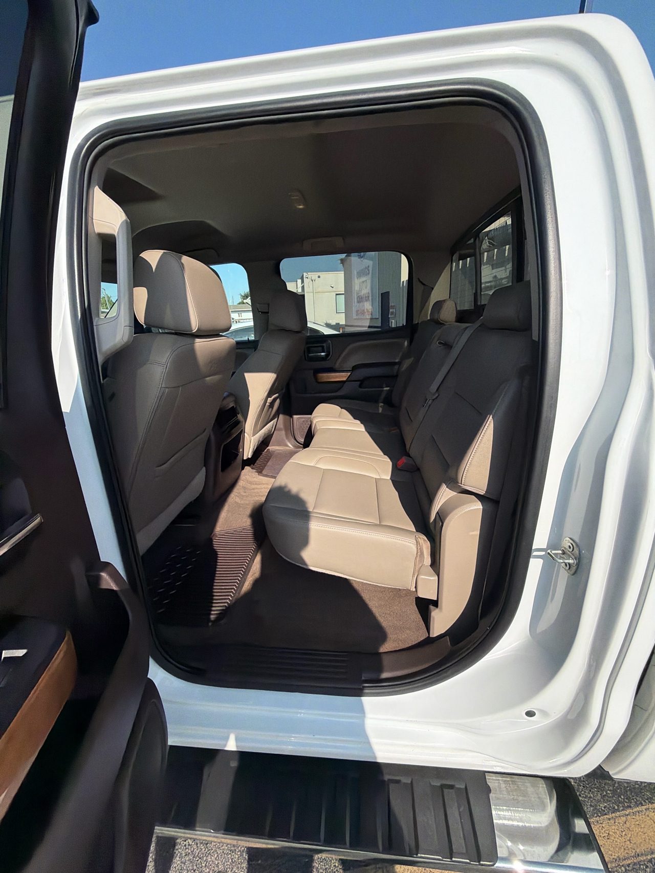 2016 Chevrolet Silverado 1500 LTZ - Photo 7