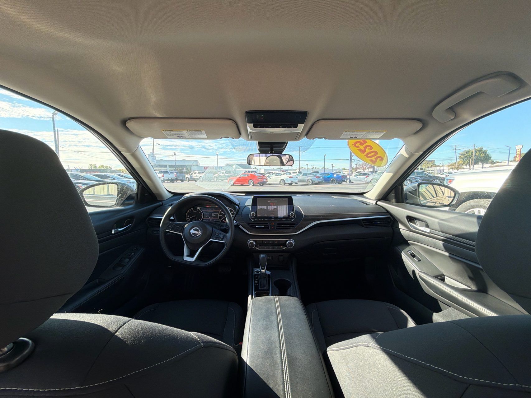 2025 Nissan Altima SV - Photo 6