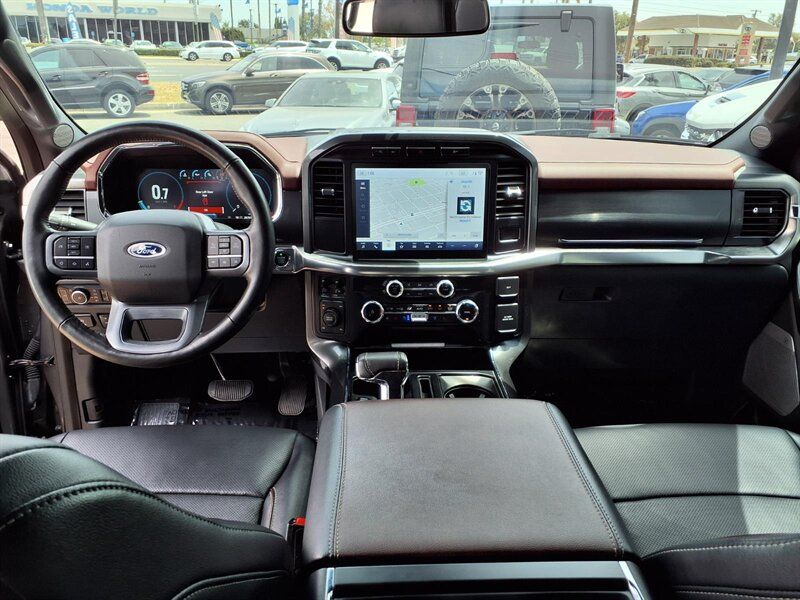 2023 Ford F-150 Lariat - Photo 13