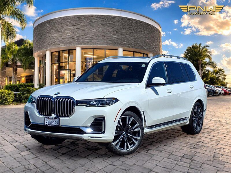 2020 BMW X7