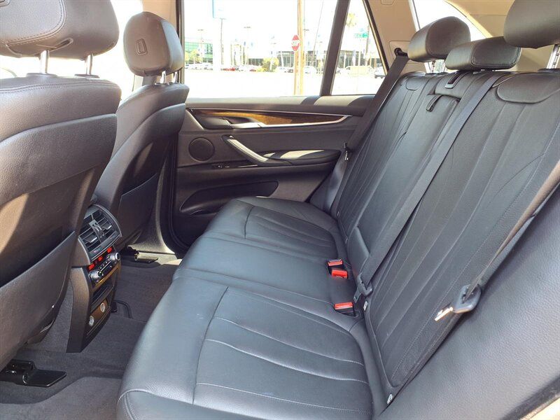 2015 BMW X5 xDrive35i - Photo 25