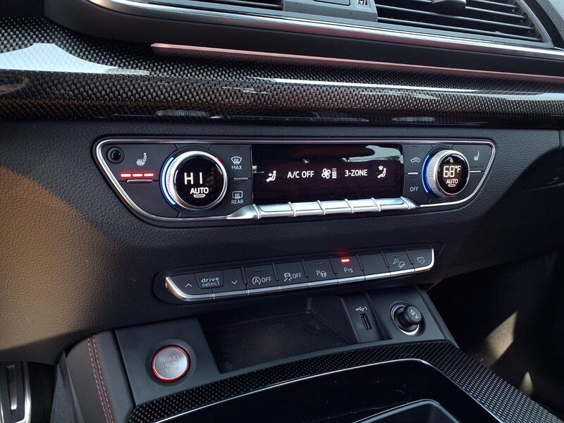 2023 Audi SQ5 Sportback Prestige - Photo 18