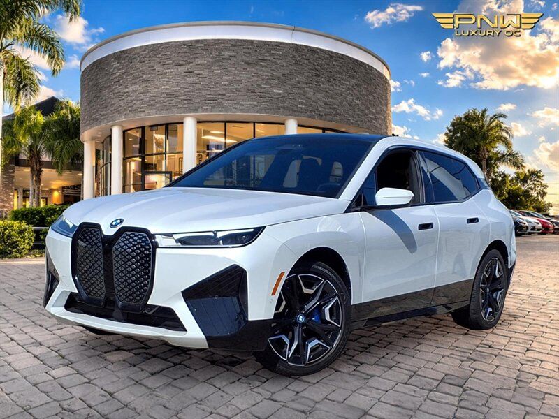 2024 BMW iX