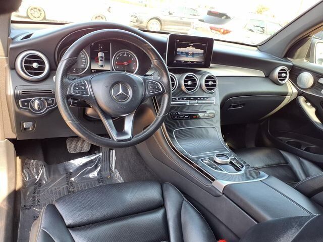 2018 Mercedes-Benz GLC Coupe GLC300 - Photo 10