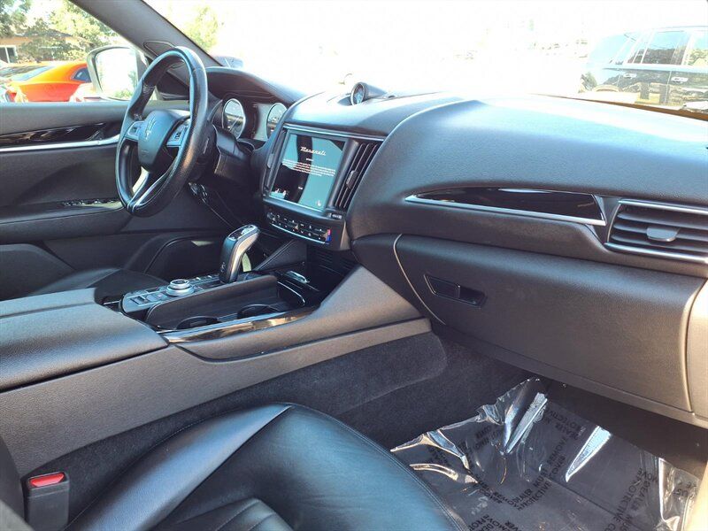2022 Maserati Levante GT - Photo 26
