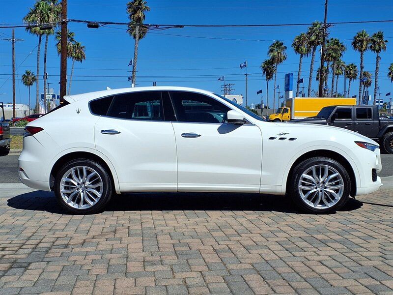 2022 Maserati Levante GT - Photo 6