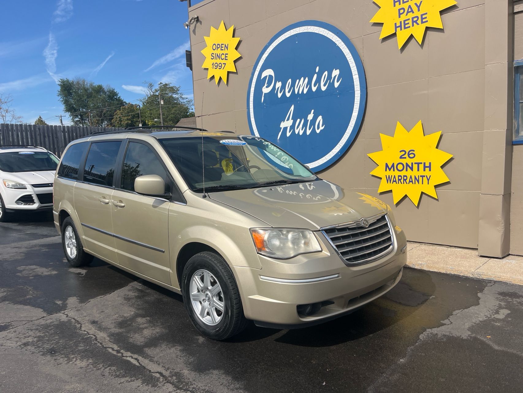 2010 Chrysler Town & Country