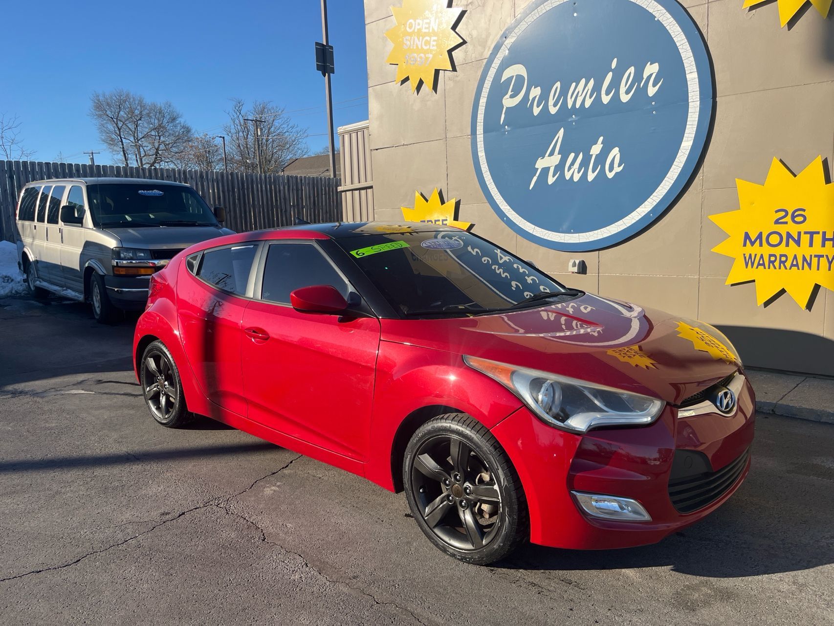 2015 Hyundai Veloster Base's photo