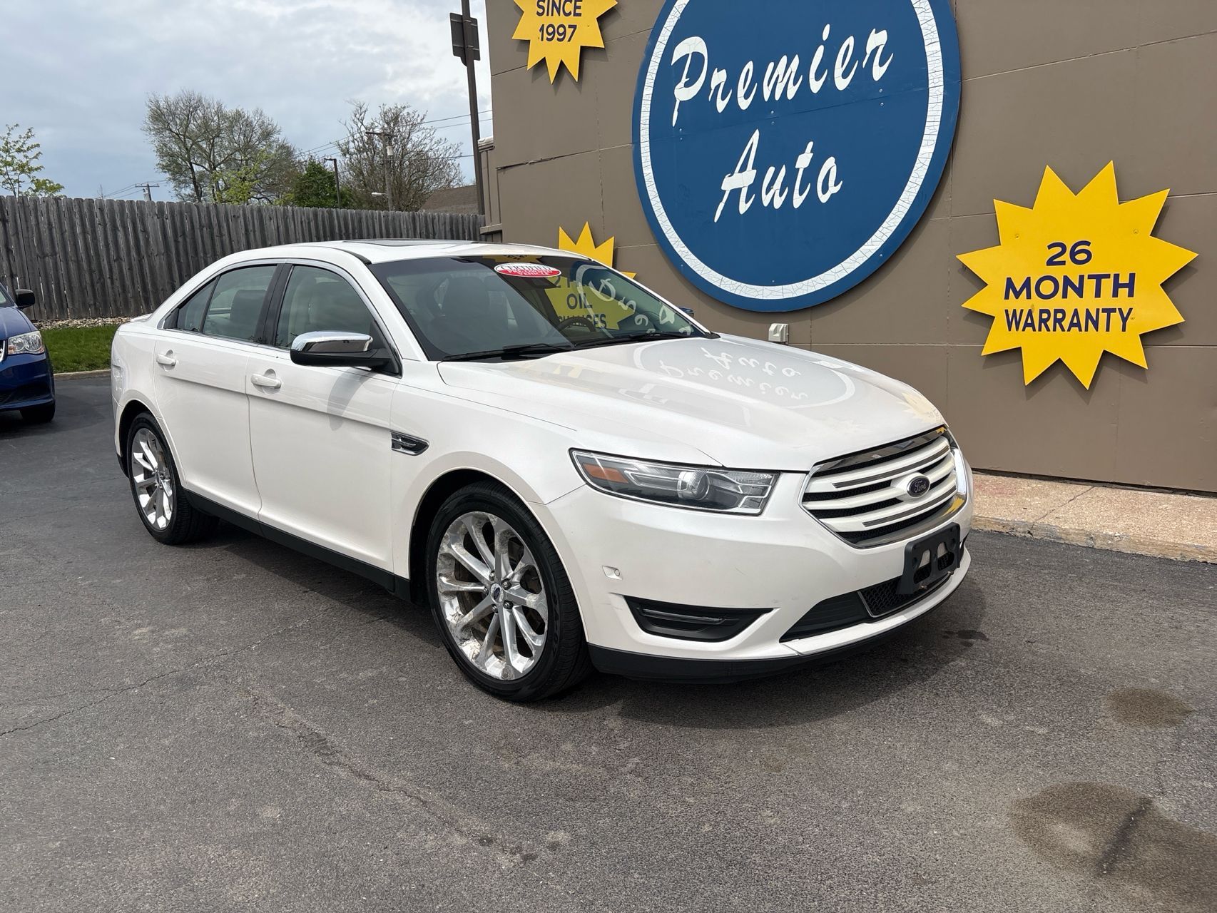 2017 Ford Taurus Limited AWD's photo