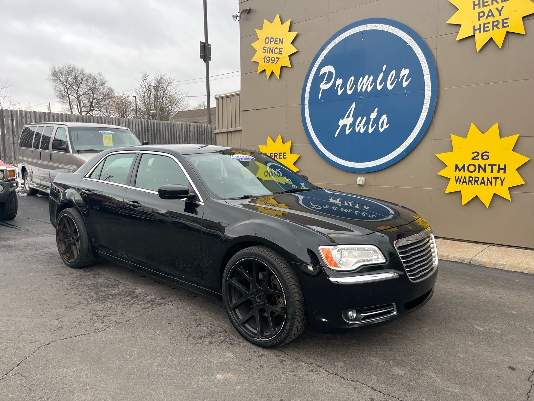 2014 Chrysler 300 Base's photo