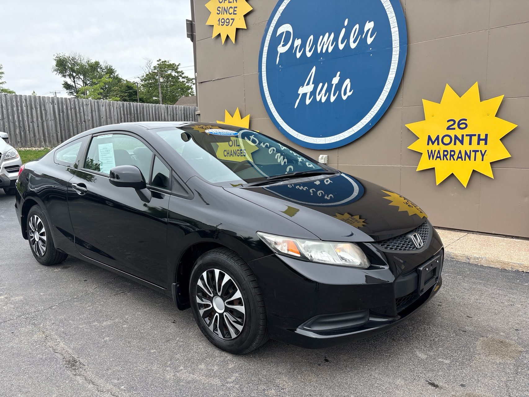 2013 Honda Civic LX Auto's photo