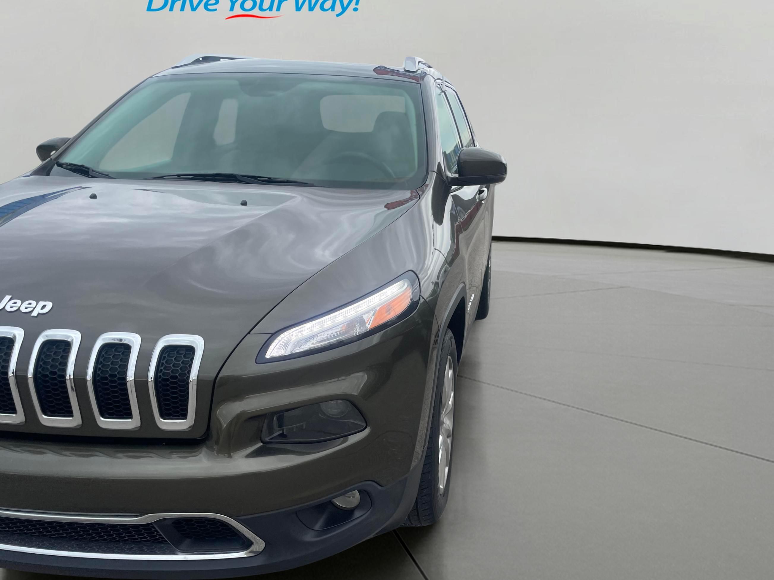 2015 Jeep Cherokee Limited 4X4's photo